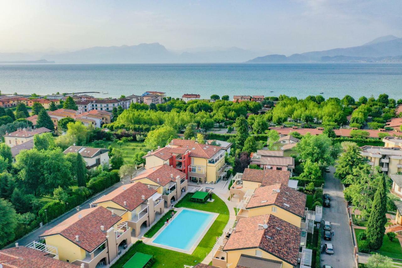 My Peschiera Family Home Deluxe Пескиера дел Гарда Екстериор снимка